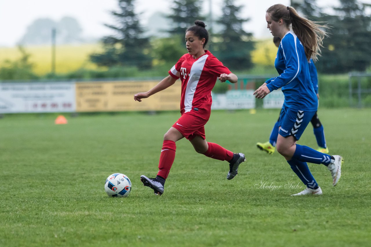 Bild 160 - wCJ SV Steinhorst/Labenz - VfL Oldesloe : Ergebnis: 18:0